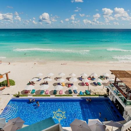 *Turquoise Escape- Beachfront Studio By Casa Paraiso* Cancun Dış mekan fotoğraf